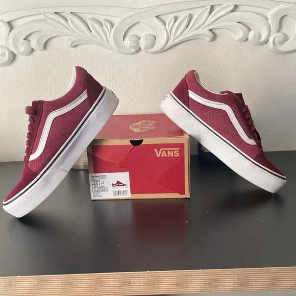 Vans Burgundy and White Old Skool Platform Sneakers - Picture 3 of 4
